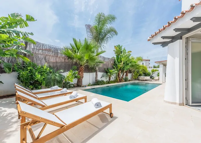 Casa Belle Luxury Side *